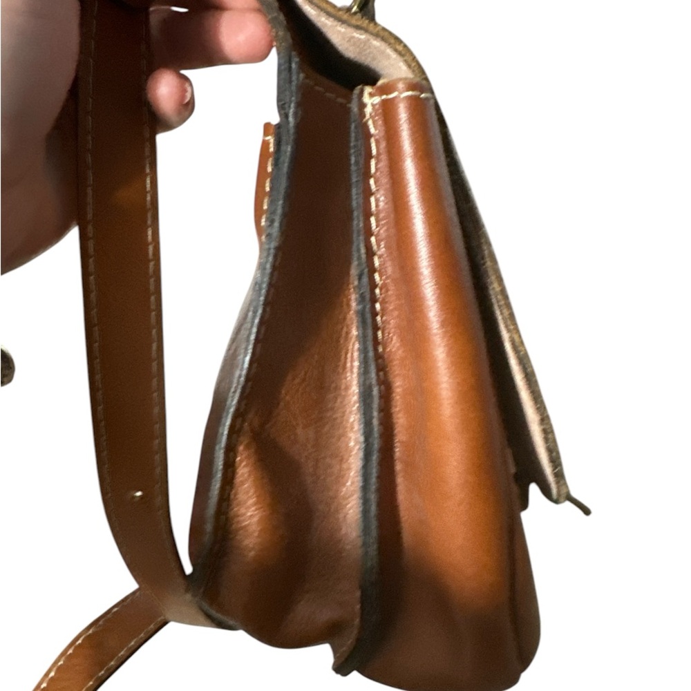 Patricia Nash Brown tan Leather Shoulder Bag lots of room no call outs nice 👍 - Picture 3 of 15